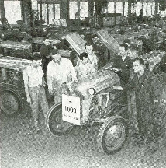 Osnivači FK IMT na fotografiji iz 1953. godine